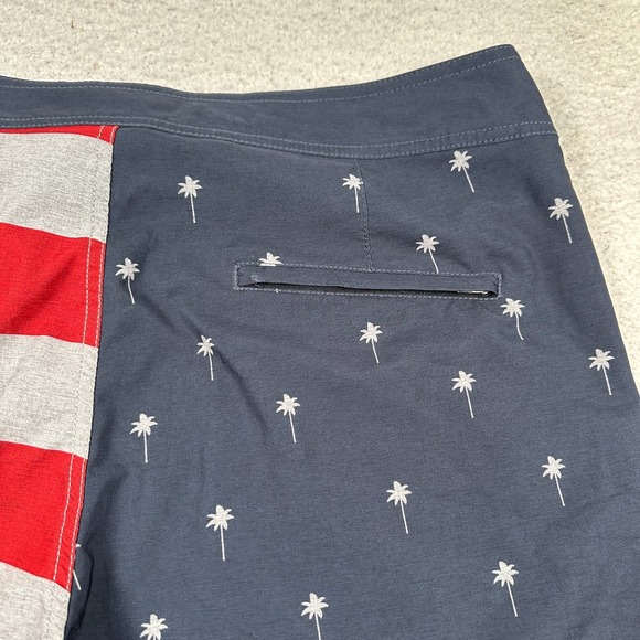 Travis Mathew Board Shorts Mens 36 Hybrid Swim US Flag Palm Trees Performance 9" - Picture 11 of 13